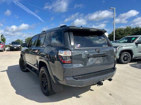 Used 2024 Toyota 4Runner SR5 Premium w/ Moonroof Package RWD image 6