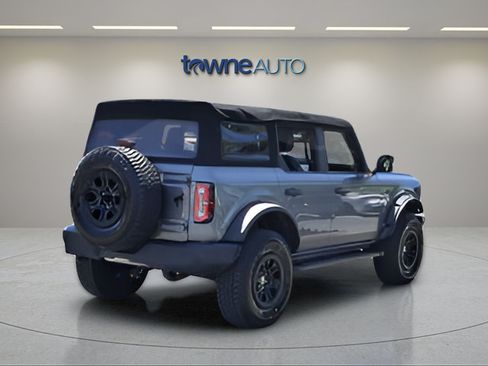 Used 2022 Ford Bronco Wildtrak AWD/4WD image 5