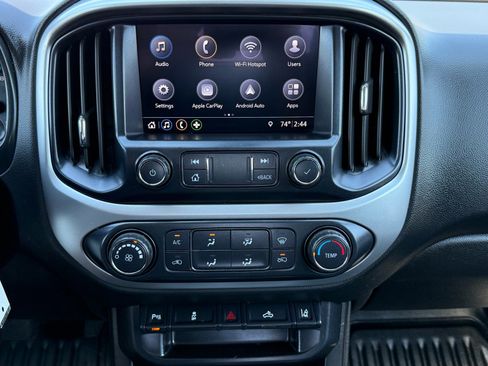 Used 2020 Chevrolet Colorado LT w/ Safety Package image 18