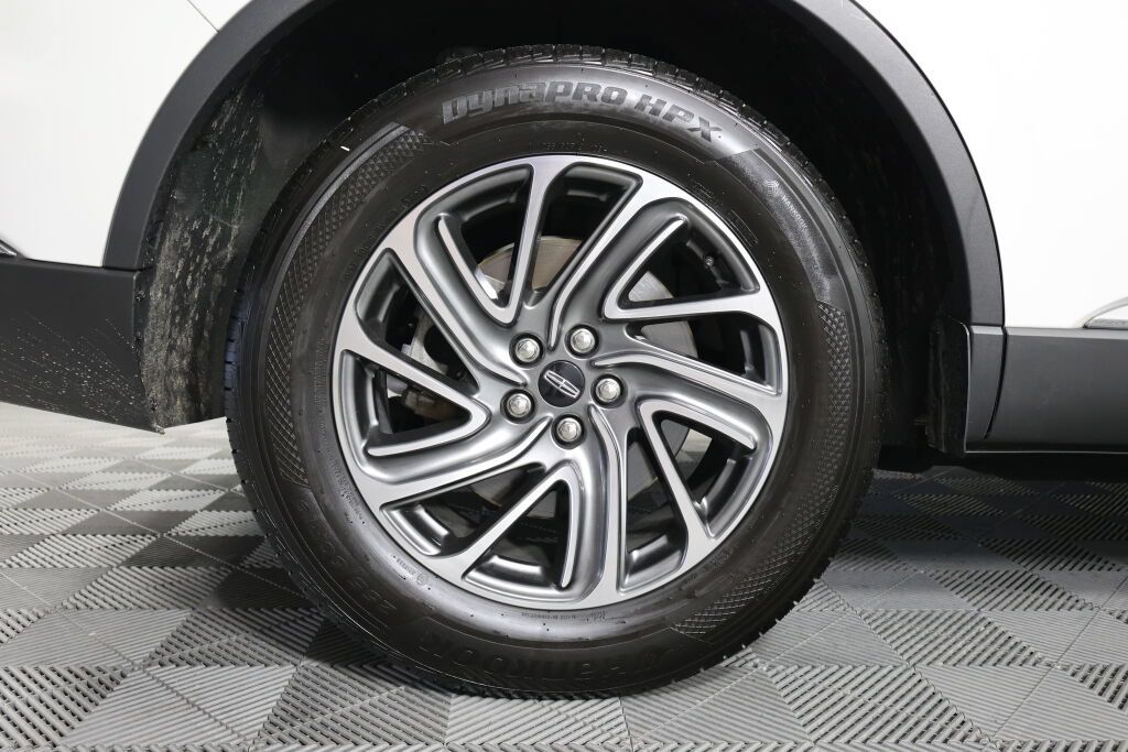 Used 2021 Lincoln Aviator AWD w/ Class IV Trailer Tow Package image 7