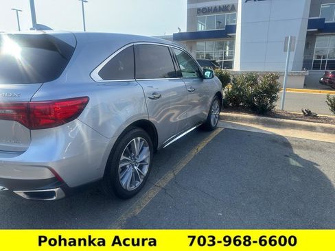 Used 2018 Acura MDX w/ Technology & Entertainment image 5