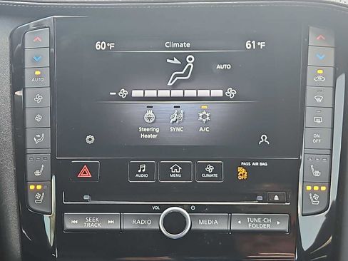 Used 2022 INFINITI QX55 Essential w/ Proactive Package AWD/4WD image 17