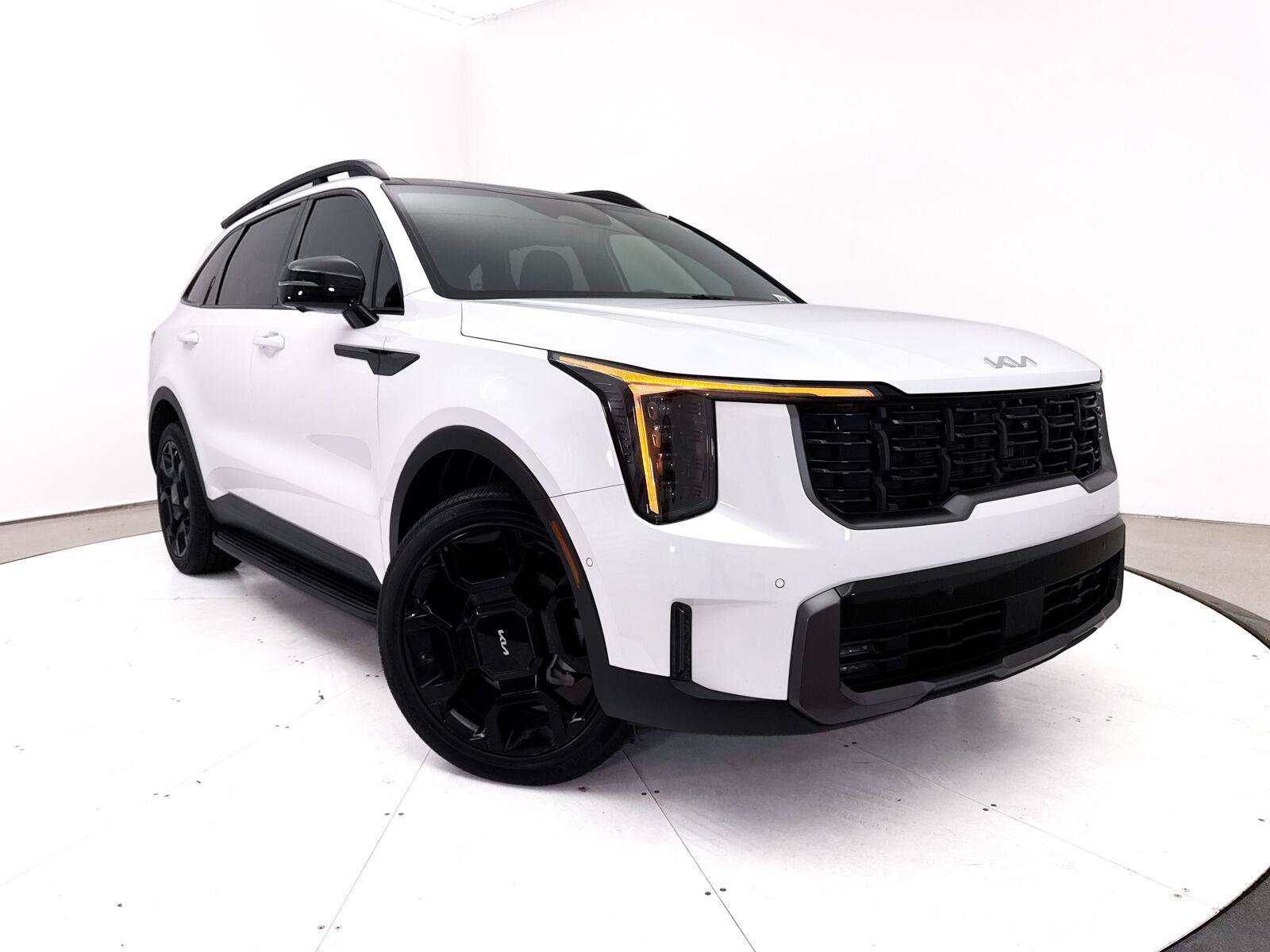 Used 2024 Kia Sorento SX Prestige w/ Sage Leather Package AWD/4WD image 1
