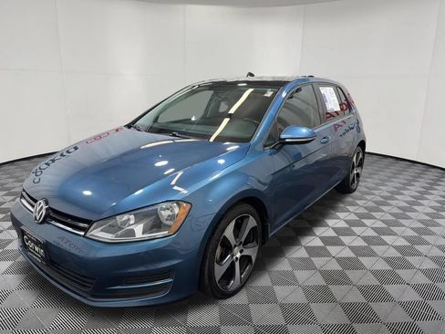 Used 2016 Volkswagen Golf S FWD image 3