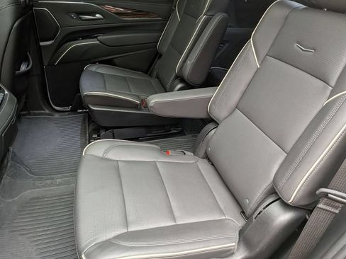 Certified 2024 Cadillac Escalade Premium Luxury w/ Performance Package AWD/4WD image 22