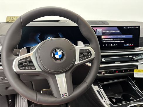 New 2026 BMW X5 xDrive40i w/ M Sport Package AWD/4WD image 22