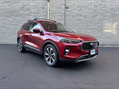 Used 2023 Ford Escape Platinum