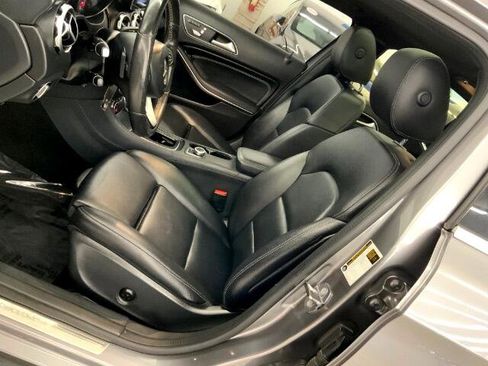 Used 2018 Mercedes-Benz GLA 250 GLA 250 4MATIC SUV image 12