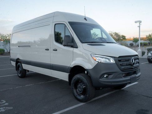 New 2026 Mercedes-Benz Sprinter 2500 image 3