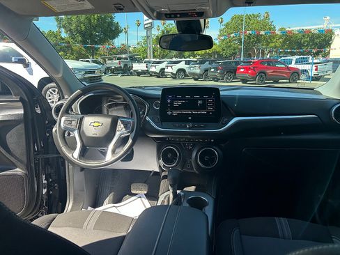 Used 2023 Chevrolet Blazer LT w/ Driver Confidence Package FWD image 27
