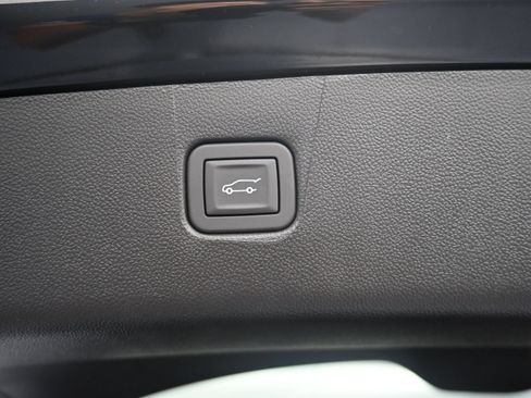 New 2026 Chevrolet Blazer LT w/ Convenience Package AWD/4WD image 30