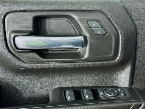 Used 2024 GMC Sierra 2500 Pro w/ Convenience Package image 21