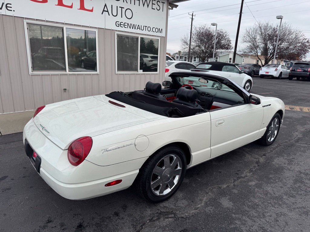 Used 2003 Ford Thunderbird RWD image 3