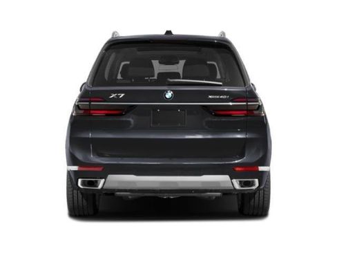 Used 2023 BMW X7 M60i image 8