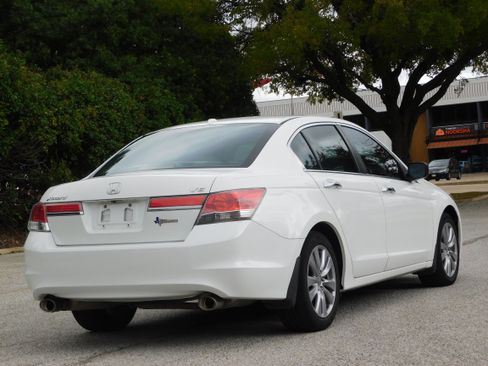 Used 2012 Honda Accord EX-L image 8