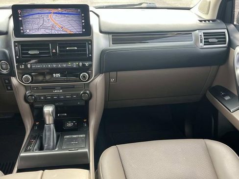 Certified 2023 Lexus GX 460 Premium AWD/4WD image 13