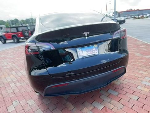 Used 2021 Tesla Model Y Performance AWD/4WD image 8