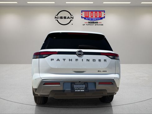 New 2026 Nissan Pathfinder SL AWD/4WD image 3
