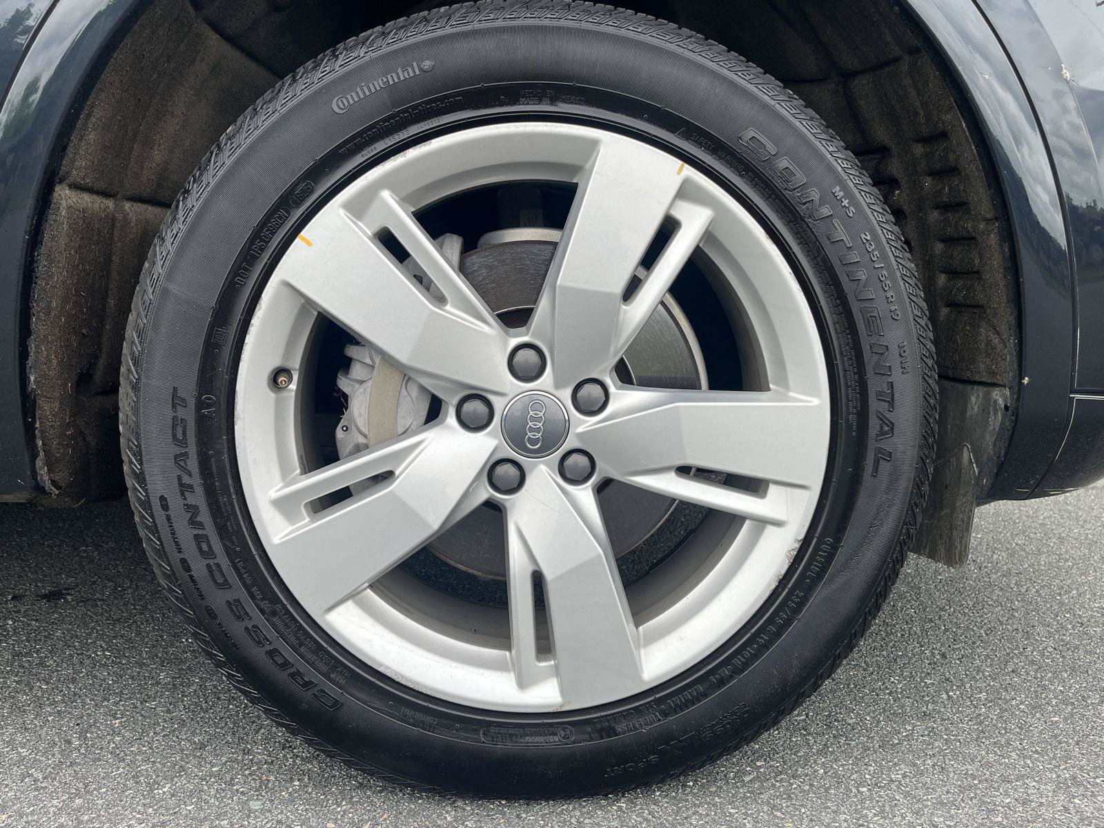 Used 2019 Audi Q5 2.0T Premium Plus w/ Premium Plus Package AWD/4WD image 31