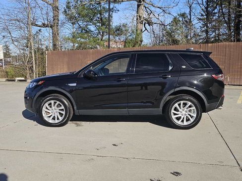 Used 2019 Land Rover Discovery Sport HSE image 14