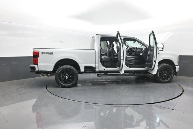 New 2026 Ford F250 Lariat w/ Black Appearance Package AWD/4WD image 42
