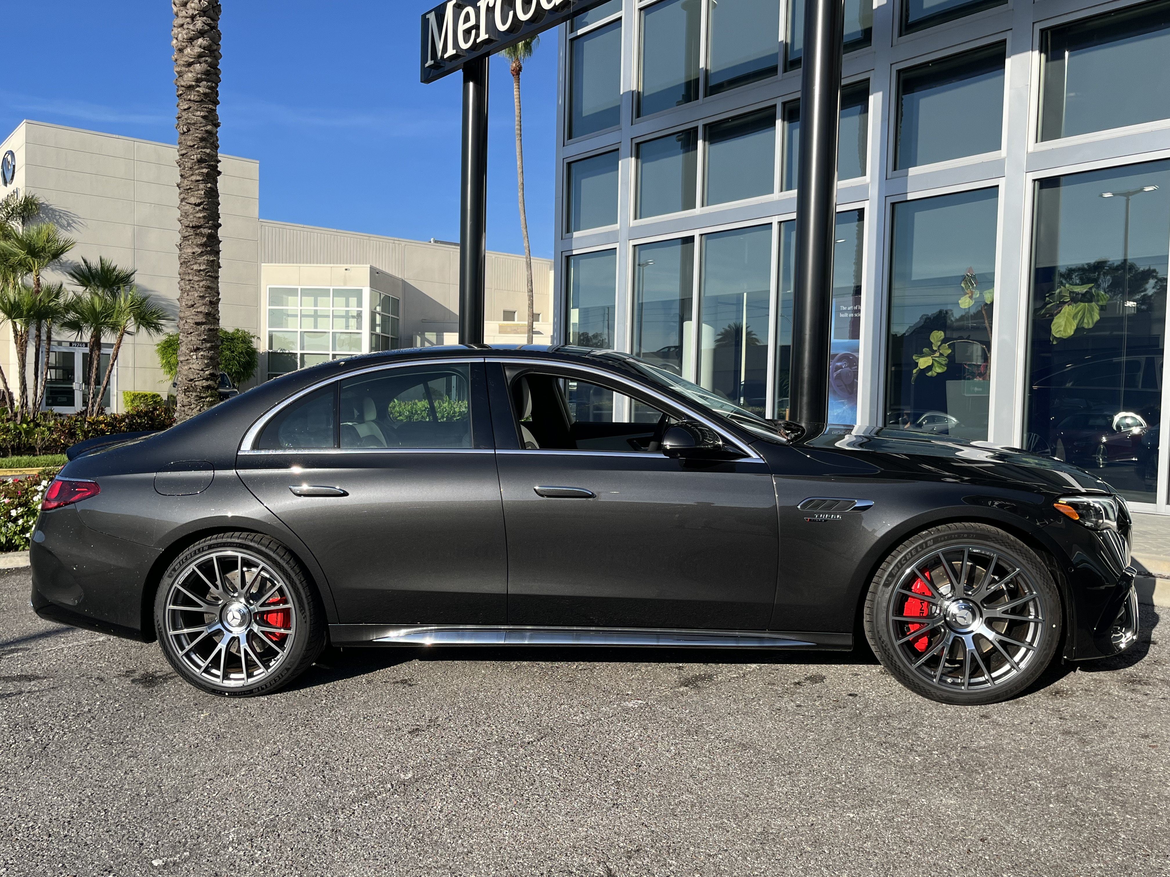 New 2026 Mercedes-Benz E 53 AMG e 4MATIC Sedan image 8
