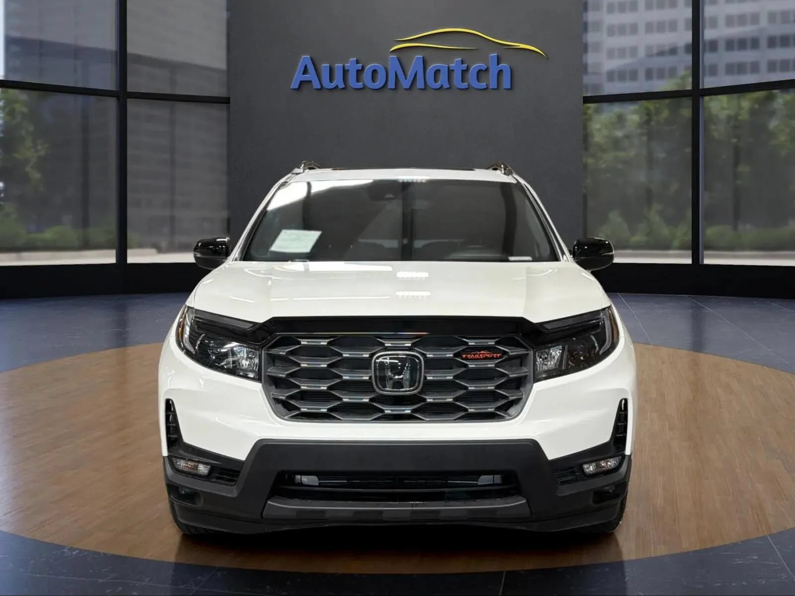 Used 2023 Honda Passport TrailSport image 2