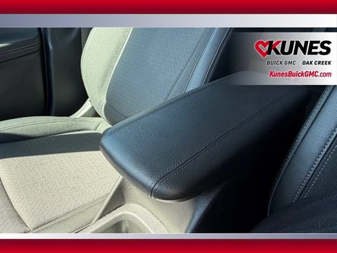 Used 2025 Buick Encore GX Preferred AWD/4WD image 13