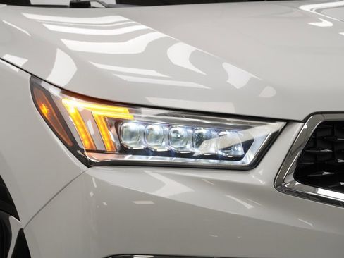 Used 2020 Acura MDX SH-AWD w/ Technology Package image 5