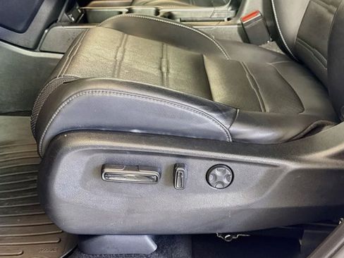 Used 2022 Honda CR-V EX-L image 18