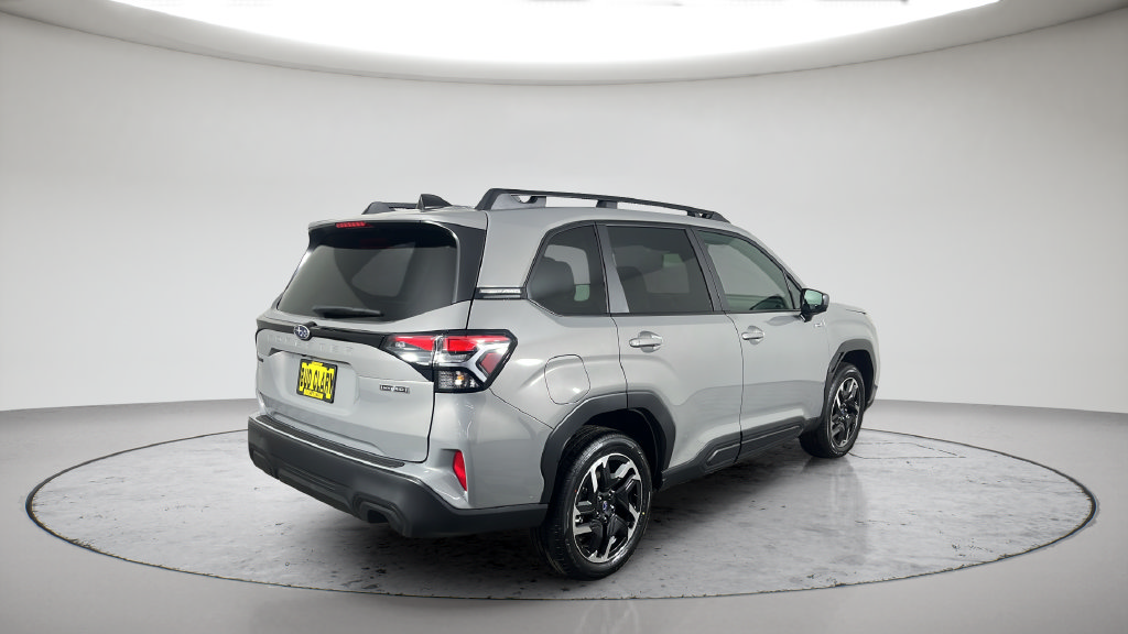 New 2026 Subaru Forester Premium AWD/4WD image 7