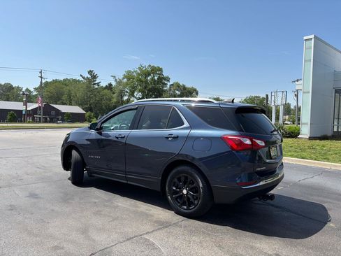 Used 2018 Chevrolet Equinox LT w/ Sun & Infotainment Package FWD image 5
