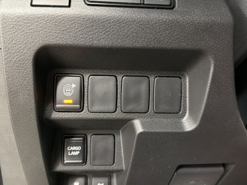 Used 2026 Nissan Frontier PRO-4X AWD/4WD image 20