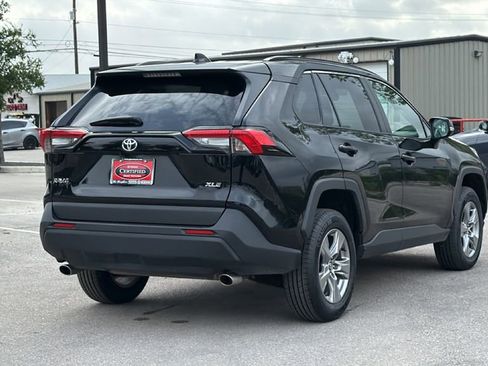 Certified 2025 Toyota RAV4 XLE FWD image 6
