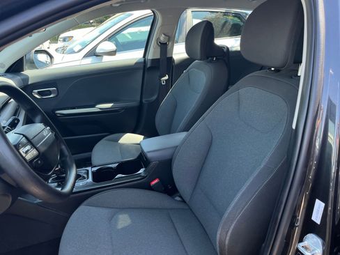 Used 2025 Kia K4 FWD image 37