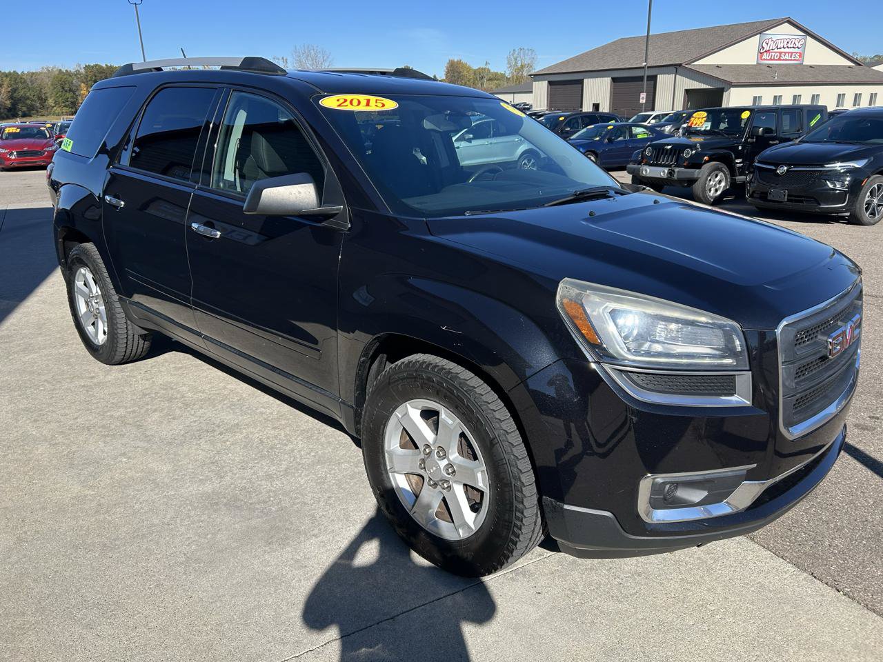 Used 2015 GMC Acadia SLE AWD/4WD image 3
