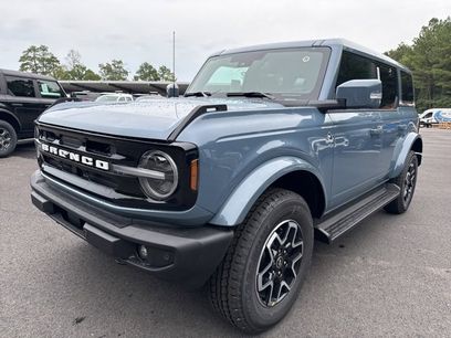 New 2025 Ford Bronco Outer Banks