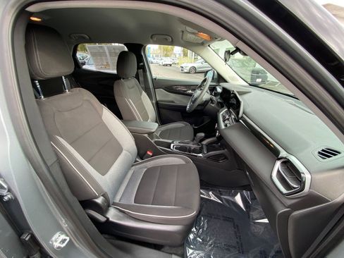 Used 2025 Chevrolet TrailBlazer LT image 27