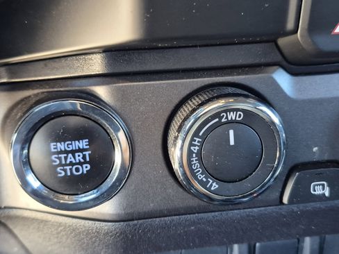 Used 2023 Toyota Tacoma TRD Off-Road w/ Black Out Package (TMS) image 31