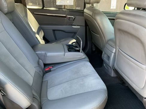 Used 2011 Hyundai Santa Fe SE AWD/4WD image 26