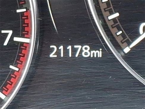 Used 2024 MAZDA CX-30 AWD 2.5 S w/ Select Sport Pkg image 19