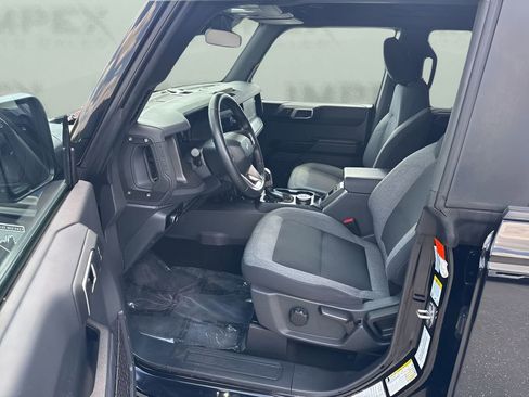 Used 2025 Ford Bronco Big Bend AWD/4WD image 8