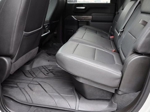 Used 2021 Chevrolet Silverado 3500 LTZ w/ LTZ Premium Package image 17