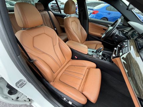 Used 2018 BMW 540i RWD image 13
