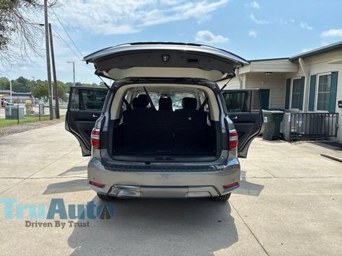 Used 2024 Nissan Armada SV AWD/4WD image 16