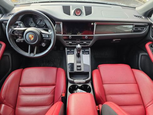 Used 2024 Porsche Macan GTS w/ Premium Plus Package image 17
