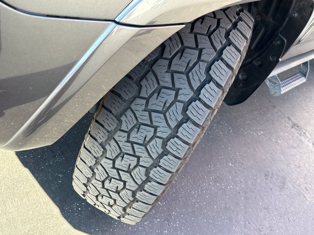 Certified 2019 Toyota 4Runner TRD Off-Road Premium AWD/4WD image 17