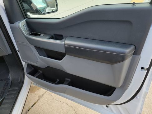 Used 2023 Ford F150 XLT RWD image 13