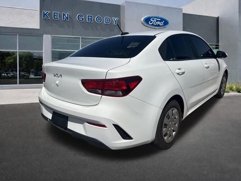 Used 2023 Kia Rio S image 4