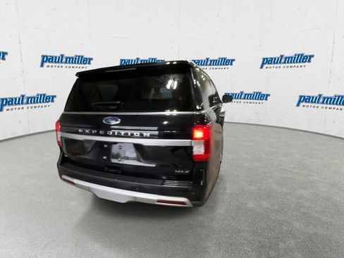 Used 2024 Ford Expedition Max XLT image 11